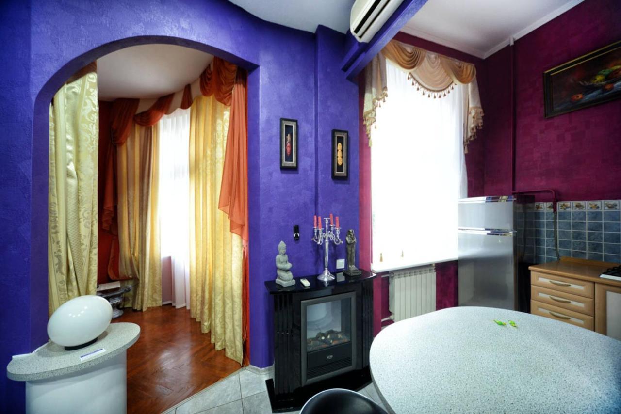 Chekhov Apartment Kyiv Exterior photo
