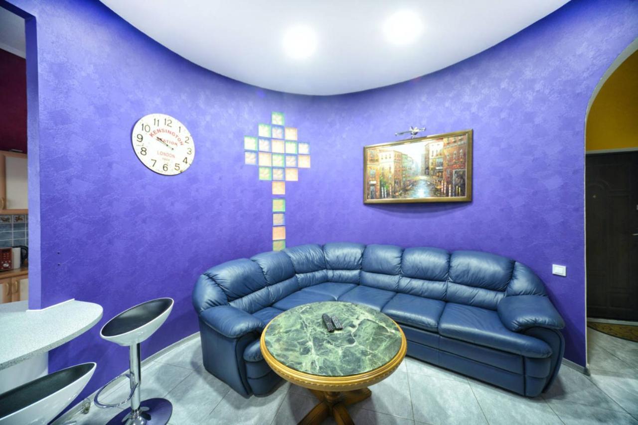 Chekhov Apartment Kyiv Exterior photo