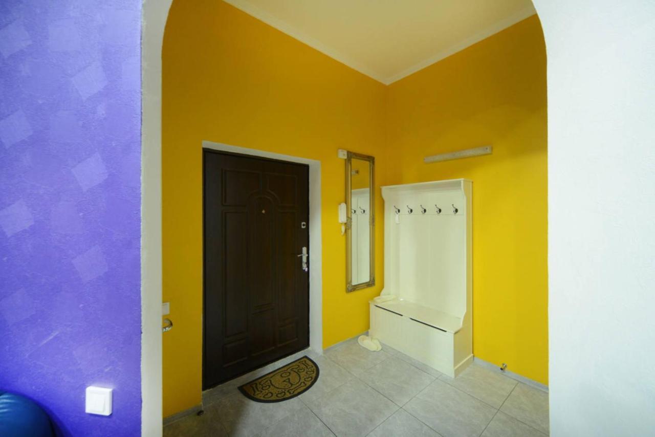 Chekhov Apartment Kyiv Exterior photo