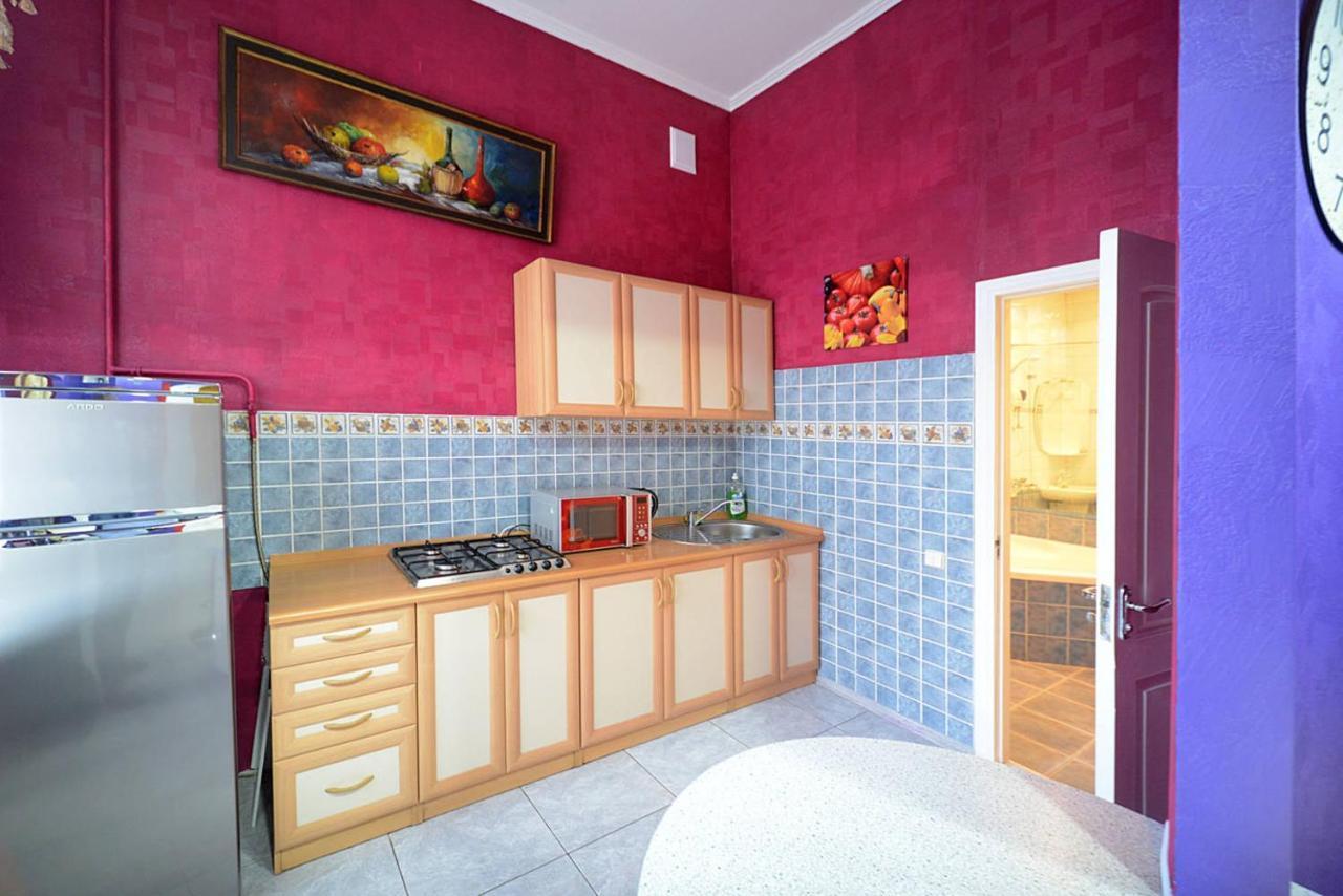 Chekhov Apartment Kyiv Exterior photo